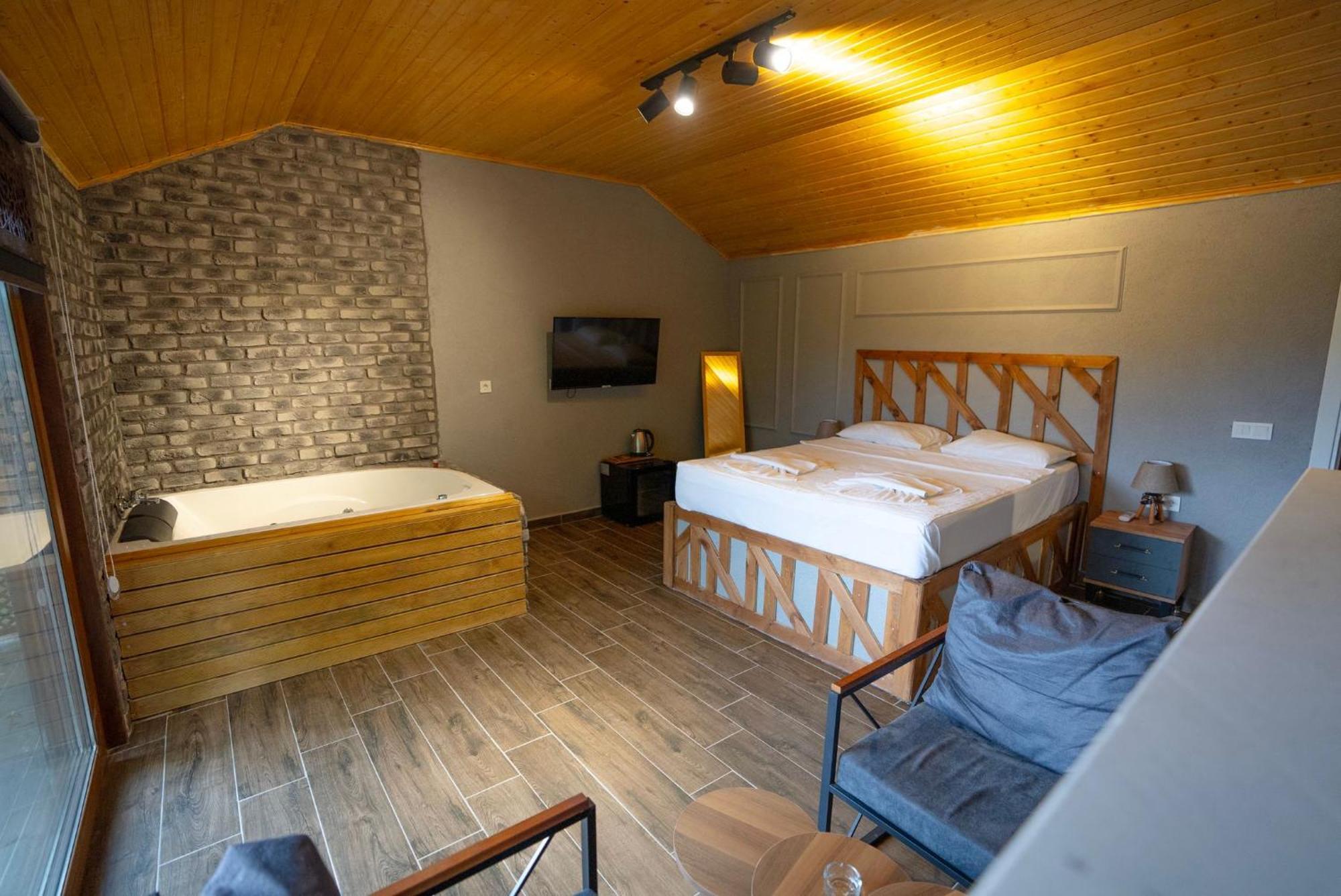 Tas Mahall Luxury Hotel Ağva Zewnętrze zdjęcie