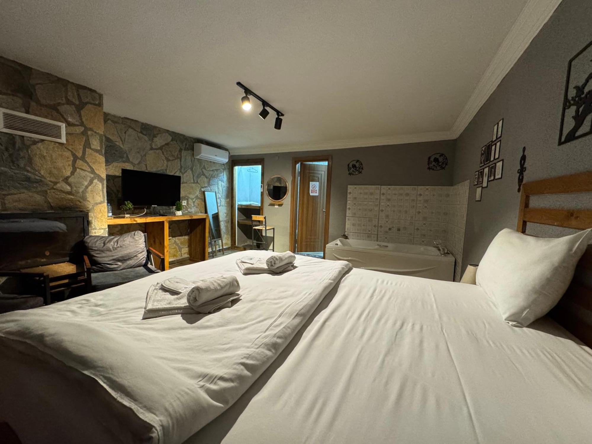 Tas Mahall Luxury Hotel Ağva Zewnętrze zdjęcie