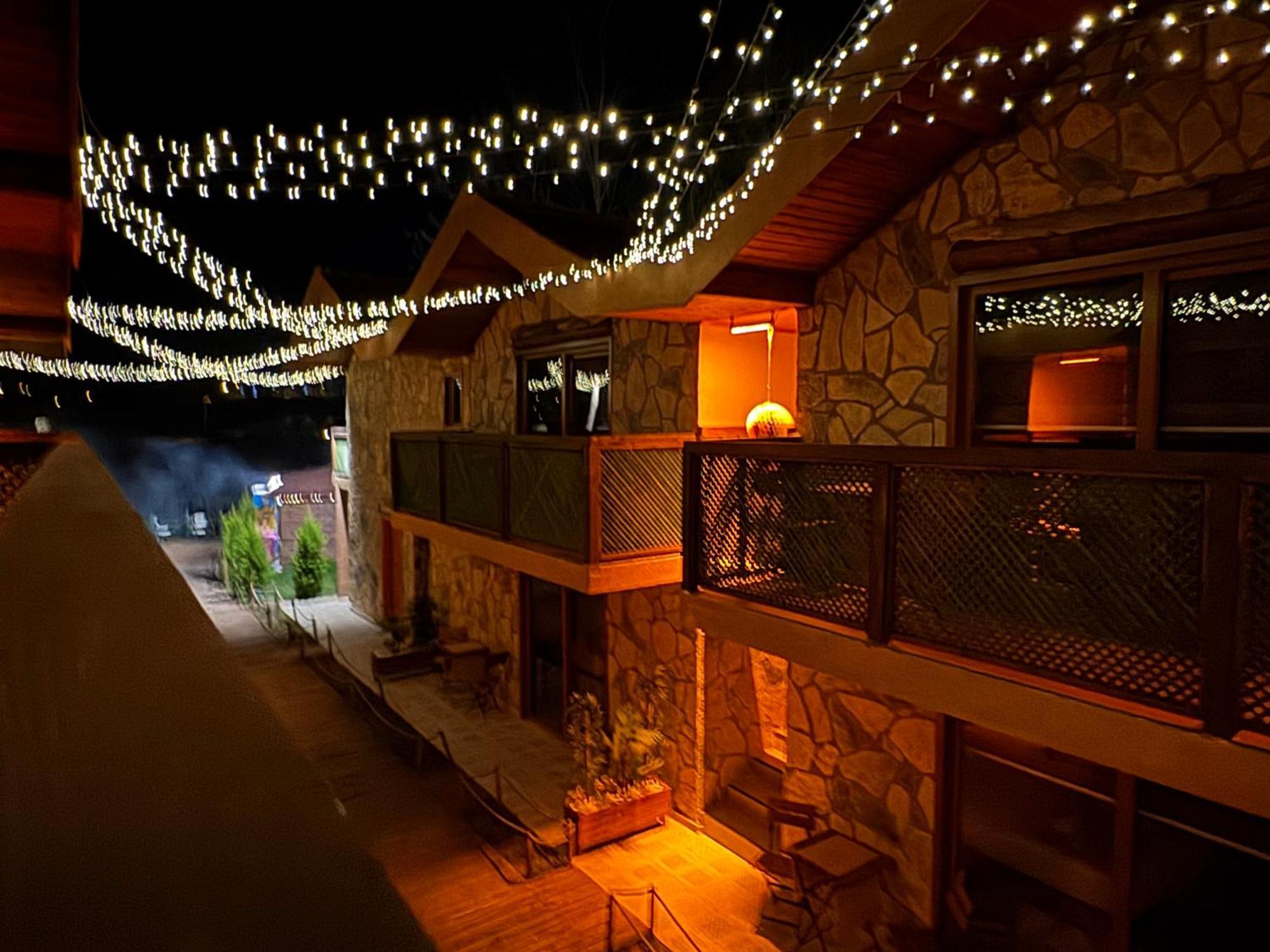 Tas Mahall Luxury Hotel Ağva Zewnętrze zdjęcie